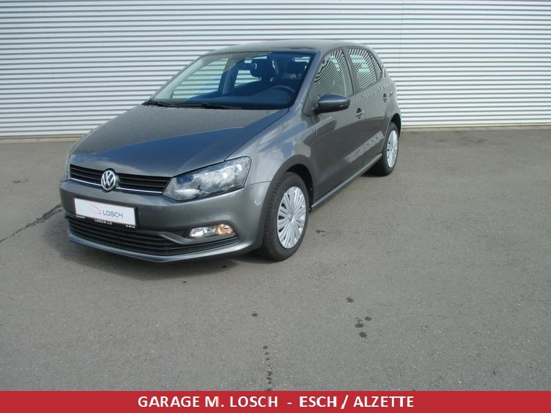 VOLKSWAGEN Polo