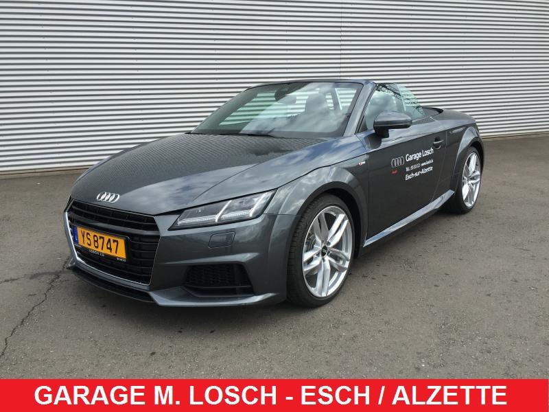 AUDI TT