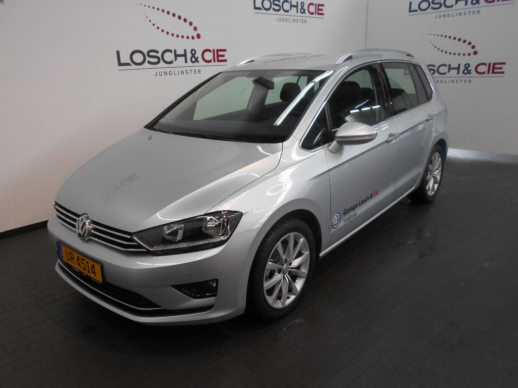 VOLKSWAGEN Golf Sportsvan