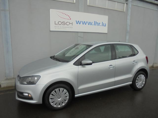 VOLKSWAGEN Polo
