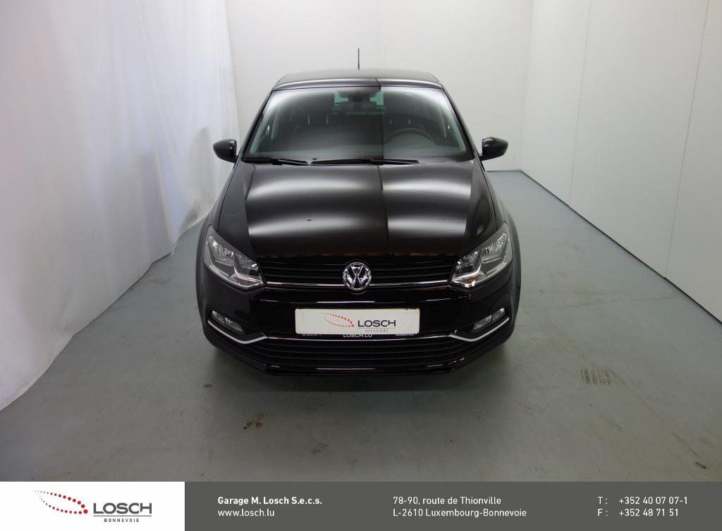 VOLKSWAGEN Polo